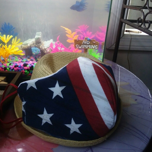 Handmade Face Mask - Picture 2 of 4